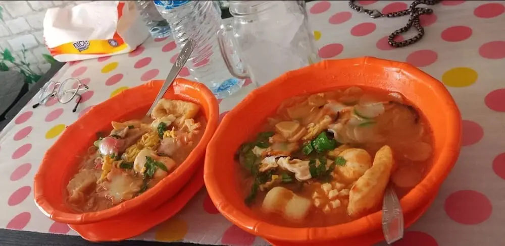 seblak dan filosofi hidup yang nggak ribet